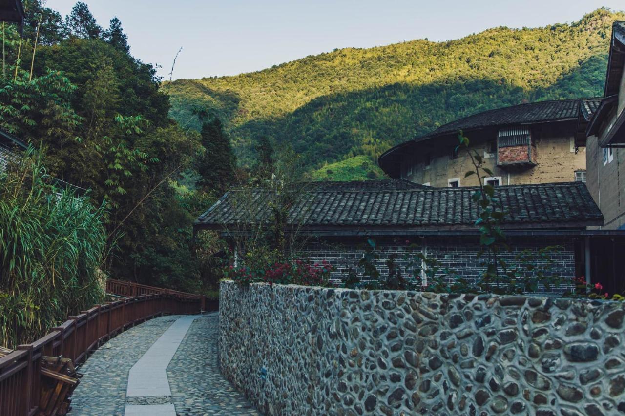 Tsingpu Tulou Retreat Ξενοδοχείο Zhangzhou Εξωτερικό φωτογραφία